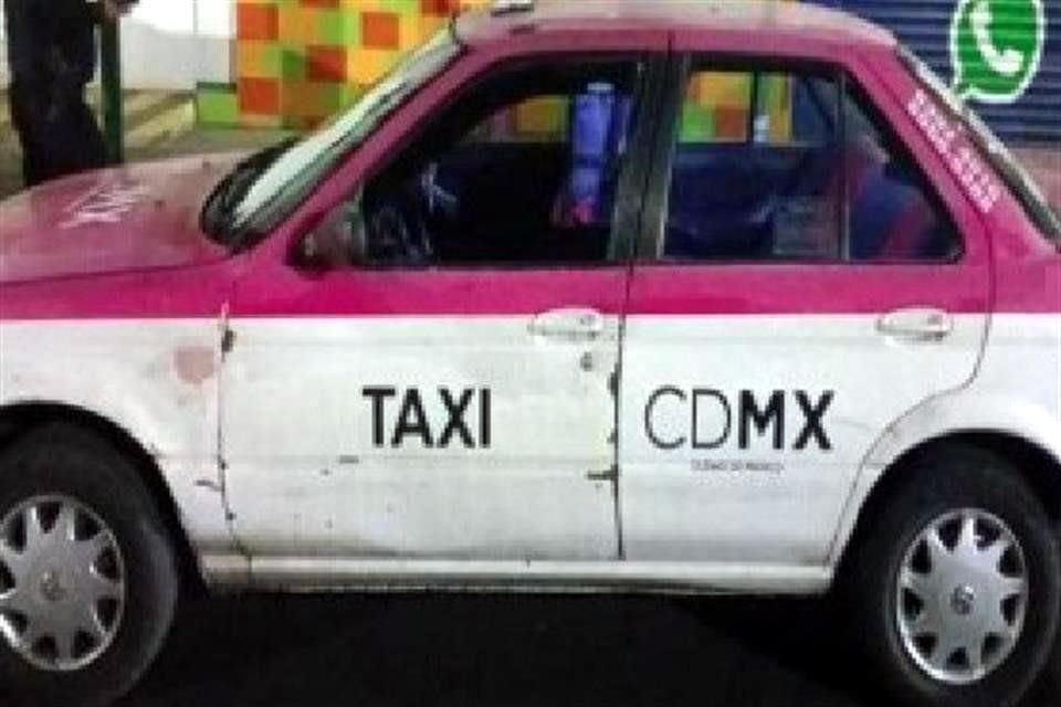 El agresor huyó a bordo de un taxi con cromática de la Ciudad de México, pero fue detenido.