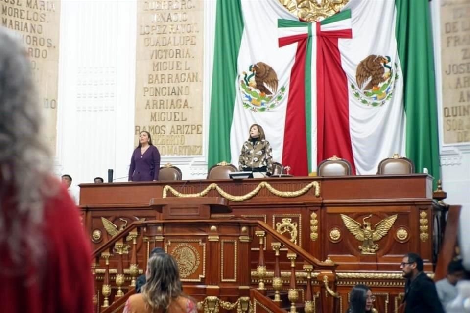 La Presidenta de la Mesa Directiva, Gabriela Salido, hizo un exhorto a buscar desahogar, al menos, aquellos asuntos que ya se encuentran en comisiones.