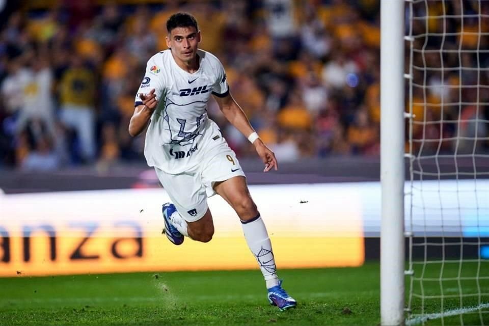 Guillermo Martínez fue la figura del día para los Pumas.