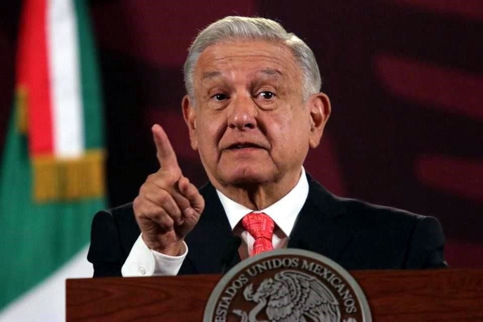 El Presidente López Obrador dijo que se justifica la petición de juicio político al Ministro Pérez Dayán por invalidad la ley eléctrica.