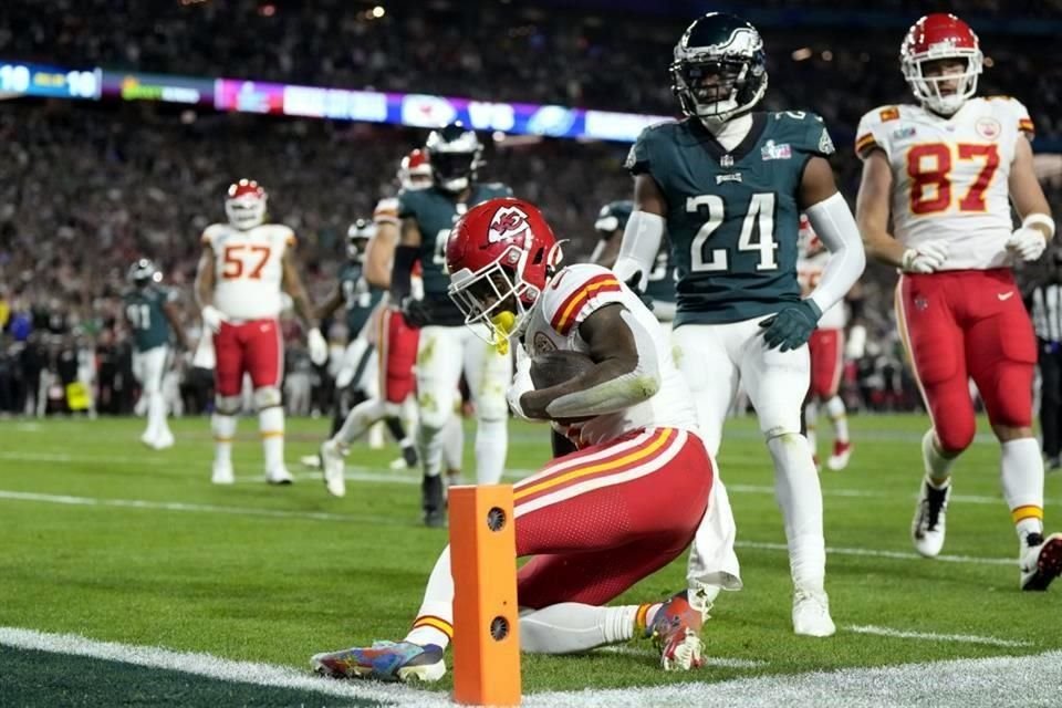 Kansas City ganó el pasado Super Bowl de blanco.