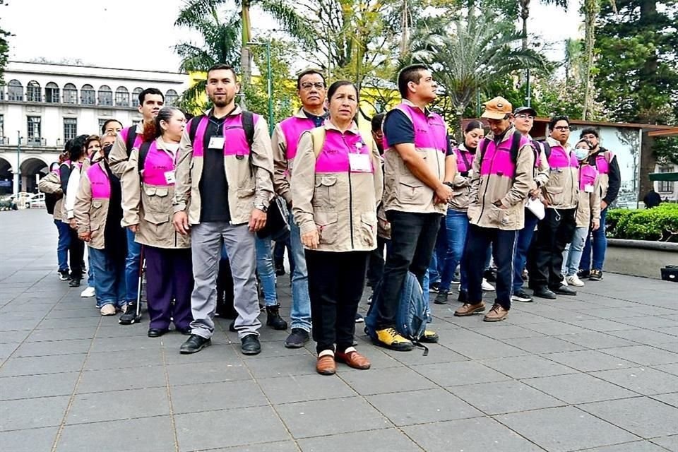 En los próximos 50 días, empleados del INE tendrán que recorrer el País para buscar a los funcionarios de casillas del próximo 2 de junio.