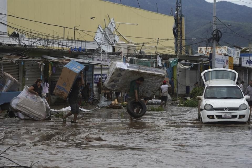 Aon estimó que el huracán 'Otis' provocó pérdidas económicas por un total de 15.3 mil millones de dólares.