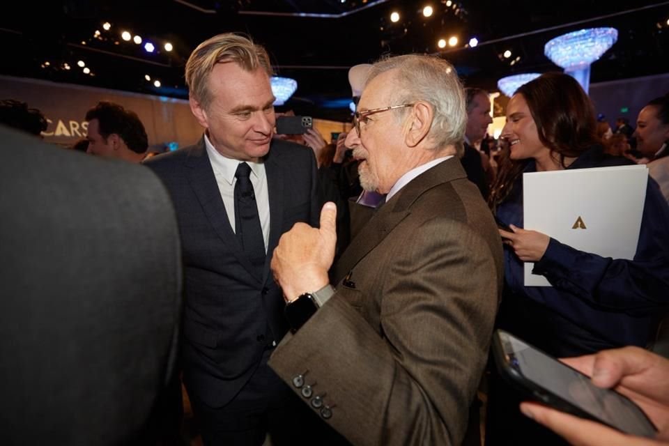 Christopher Nolan y Steven Spielberg debatieron sobre filmes.
