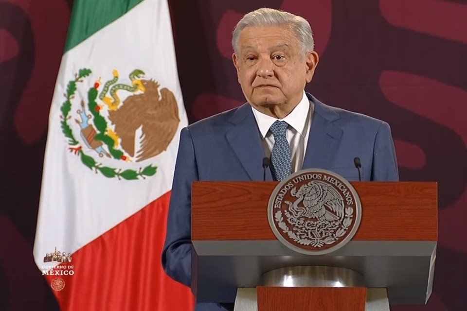 AMLO anunció una nueva sección en su mañanera para revelar 'compleja red de desinformación' en redes sociales: ¿Quién es quién en los bots?