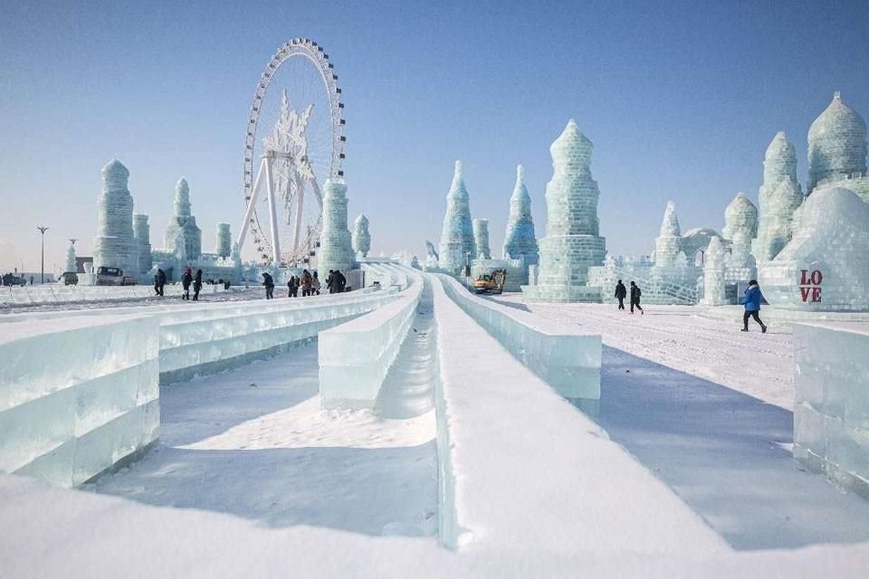 La foto muestra el Mundo de Hielo y Nieve de Harbin en la provincia de Heilongjiang, en el noreste de China.