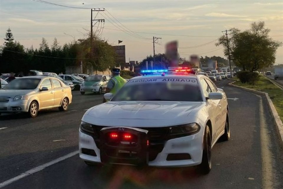 Transportistas de diferentes ramos iniciaron otro paro de labores en distintas carreteras y autopistas del País en demanda de seguridad.