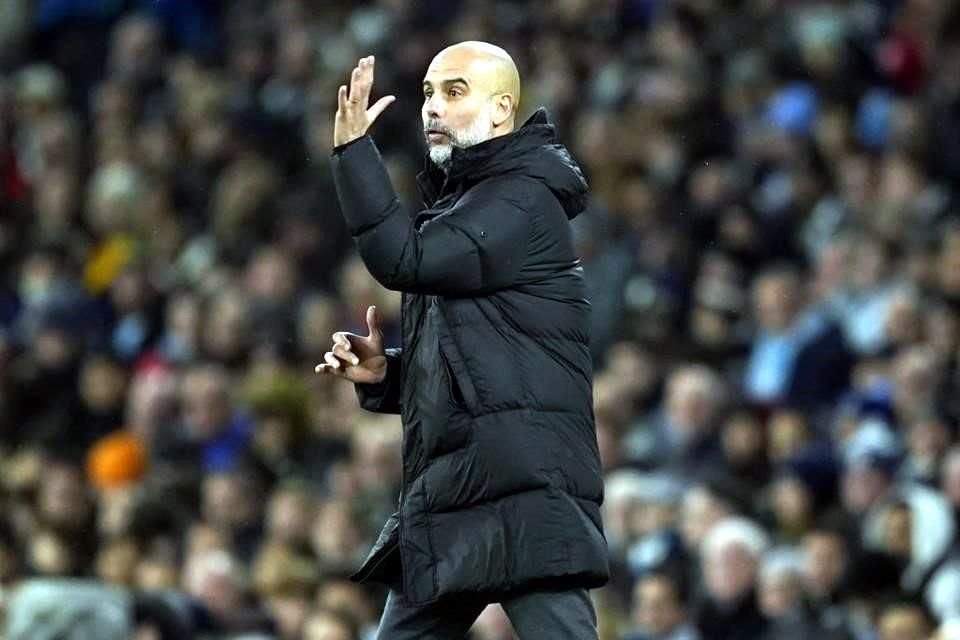 Guardiola salió en defensa de su jugador.