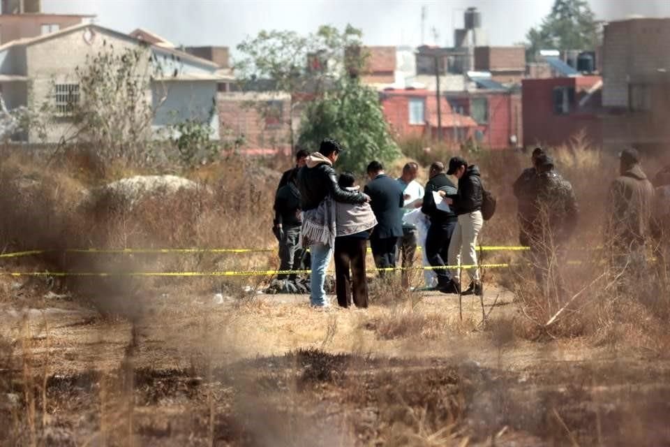 El cadáver de un hombre fue localizado en un llano junto a los basureros, aparentemente, fue asesinado en una riña.