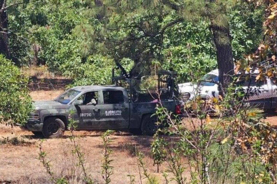 Dos venezolanos armados murieron y otros tres fueron detenidos tras un enfrentamiento contra militares en Tumbiscatío, Michoacán.