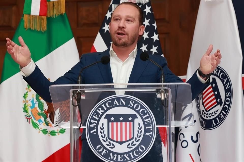 Durante una reunión con la American Society de México, el panista señaló que la crisis no es fake news, contrario a la narrativa que ha usado el Jefe de Gobierno, Martí Batres. 