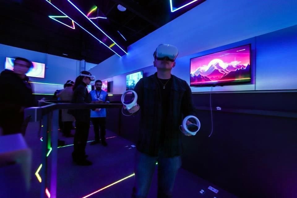 Entre las actividades que no tienen costo extra están las del Tech Six Center, un espacio con juegos de realidad virtual y tablets.