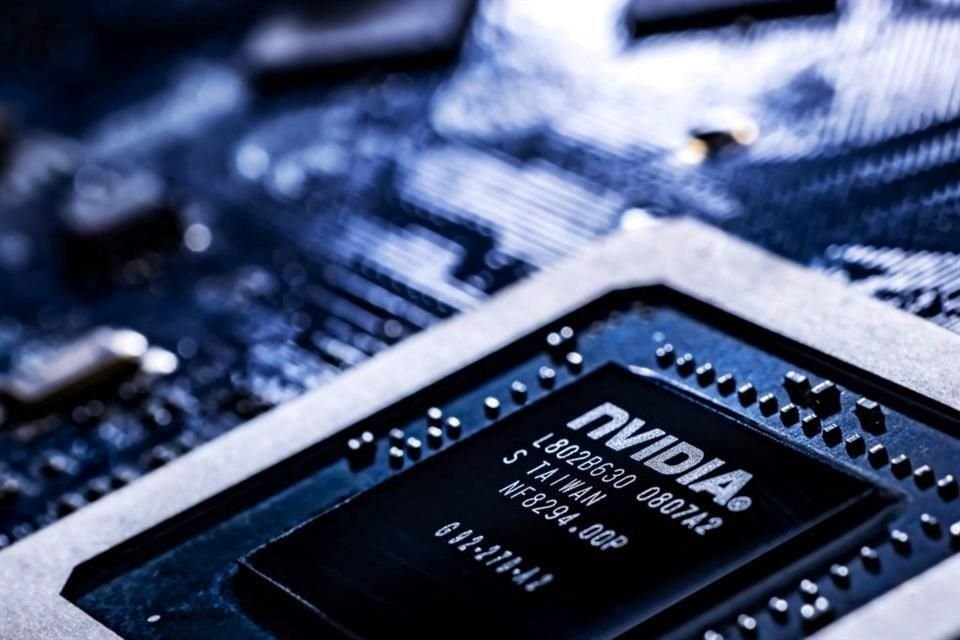 Nvidia, fabricante de chips, está siendo impulsada por la revolución de la Inteligencia Artificial.