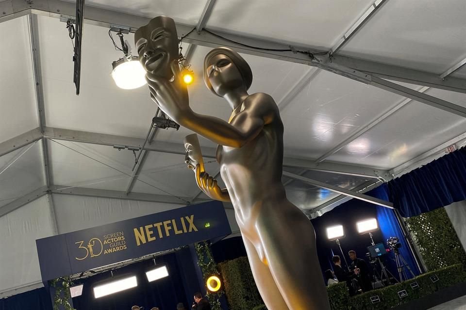 La 30ª edición de los premios concedidos por el sindicato de actores será la primera transmitida por la plataforma de streaming Netflix.