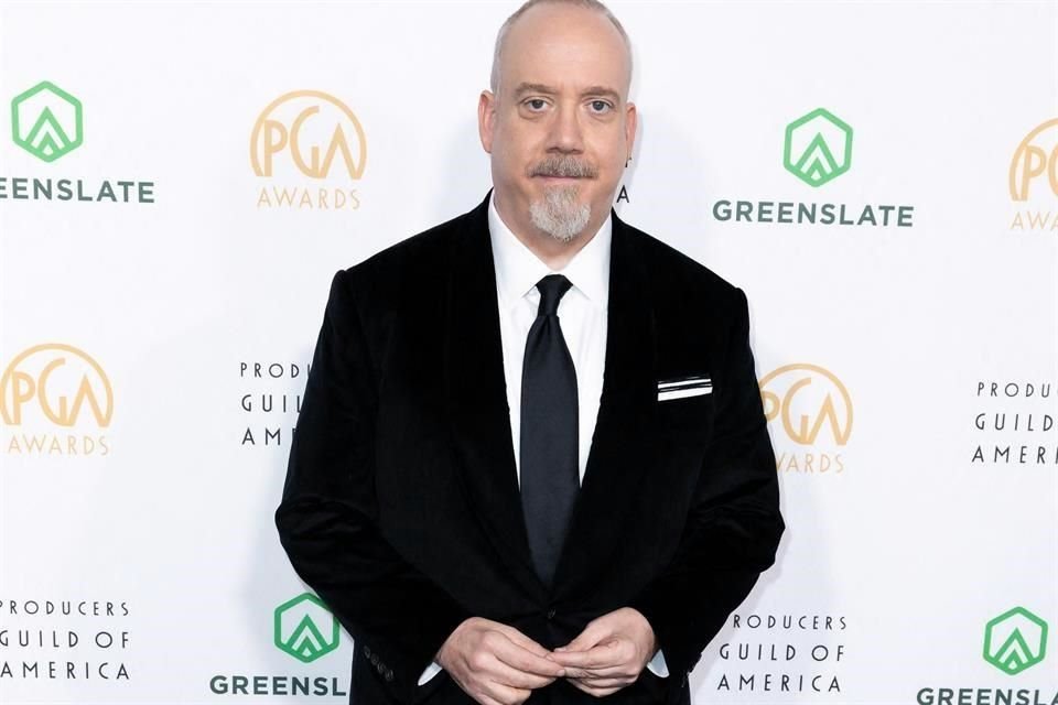 Paul Giamatti llegó para apoyar al sindicato de productores.