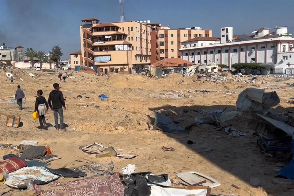 El daño alrededor del hospital Nasser en Jan Junis, el 26 de febrero del 2024.