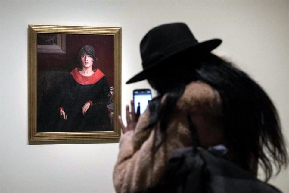 La muestra del MET rinde homenaje a artistas como el pintor de Chicago Archibald J. Motley (1891-1981), autor de este retrato titulado 'The Octoroon Girl'.