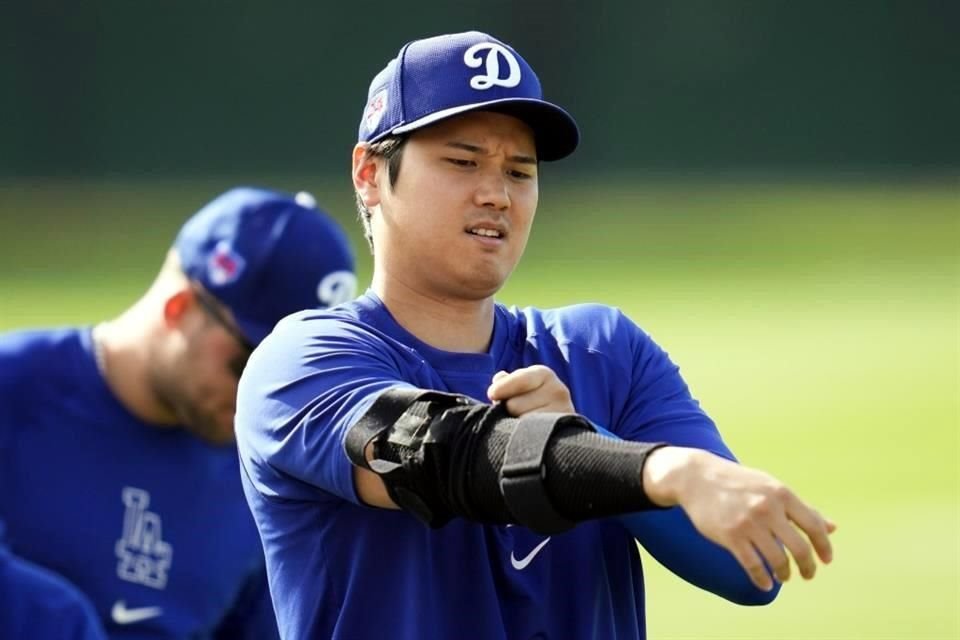 Los Dodgers han sido cautelosos con el japonés, quien fue operado del codo derecho el año pasado.