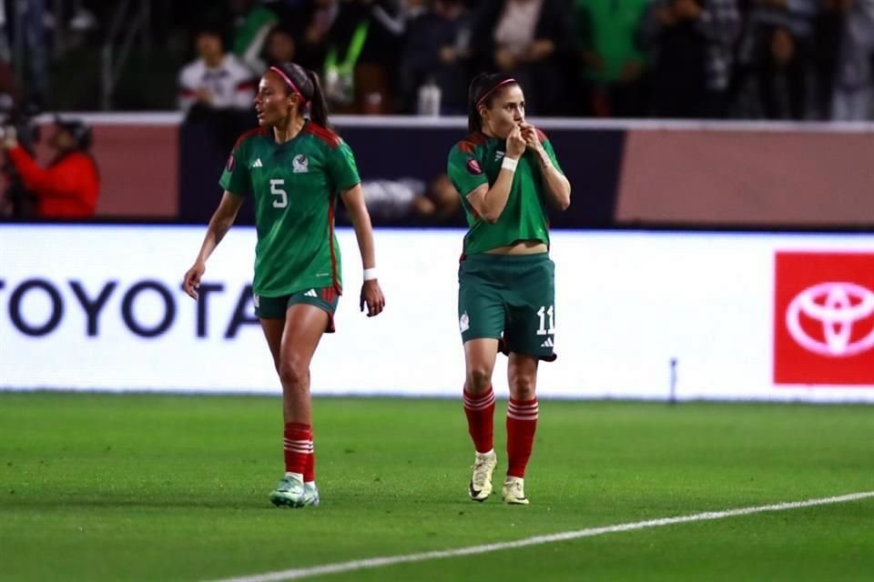 Lizbeth Ovalle anotó su gol número 10 en la era de Pedro López al frente del Tri.