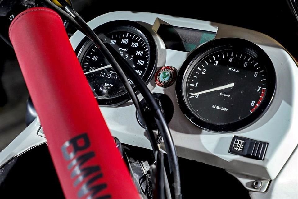 La BMW Dakar fue comercializada a nivel mundial entre 1991 y 1996.