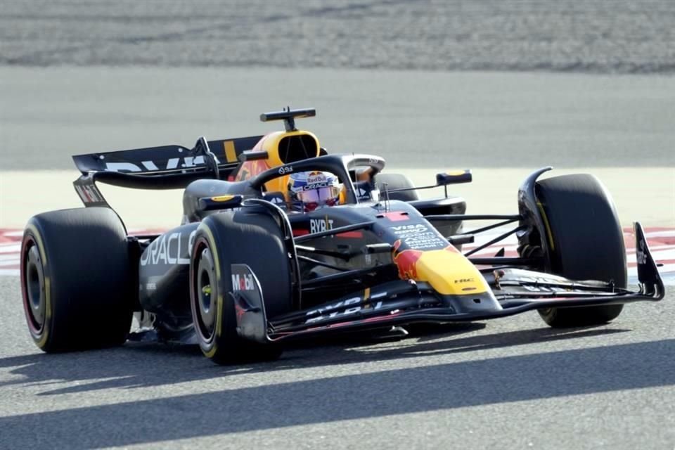 Red Bull y el piloto Max Verstappen han ganado el campeonato mundial de pilotos de F1 en los últimos 3 años.