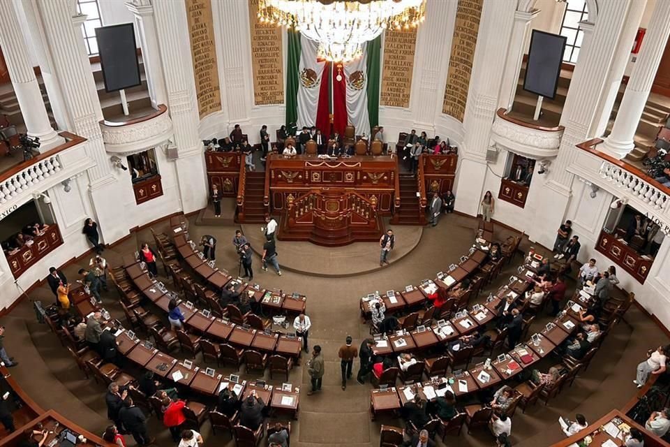 El Congreso de la Ciudad busca obviar el proceso de publicación en Gaceta para las modificaciones internas del Congreso. 