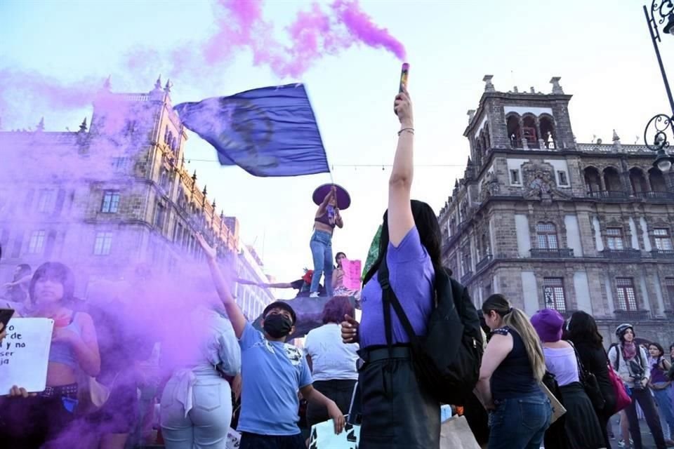 Marchar el 8 de marzo implica recordar que sigue habiendo una deuda pendiente con las mujeres, señalan.