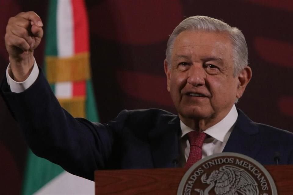 Andrés Manuel López Obrador, Presidente de México.