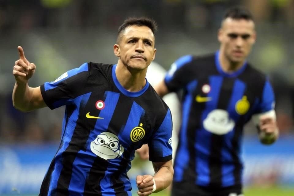 Alexis Sánchez dio una asistencia y anotó en la victoria del Inter para despegarse 15 puntos de la Juventus en la lucha por el Scudetto.