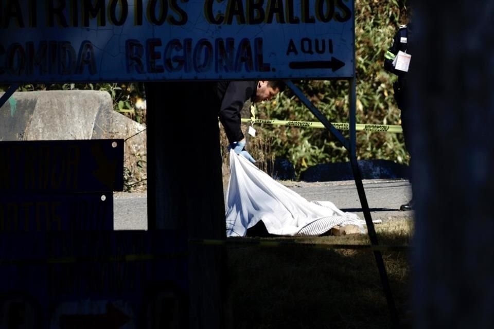 Vecinos dijeron que desde la noche estaba el cuerpo.