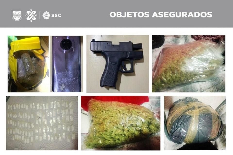 En los cateos fueron aseguradas 98 dosis de posible cocaína, 20 kilogramos de aparente mariguana, tres bolsas con la misma hierba a granel, un arma de fuego, y 12 cartuchos útiles.