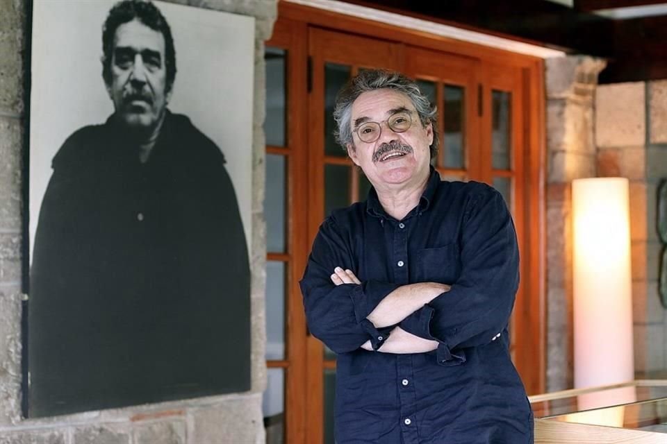 Gonzalo García Barcha junto con Rodrigo, hijos de García Márquez, presentaron la novela póstuma del Nobel.