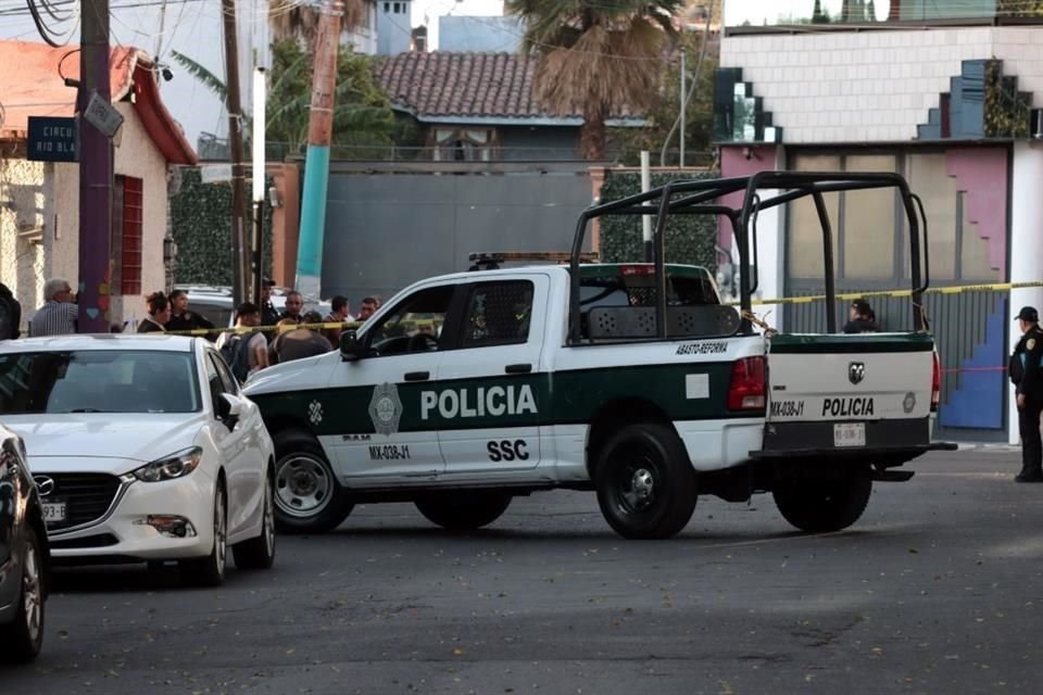 Un hombre fue asesinado de al menos cinco balazos en la Colonia Paseos de Churubusco.