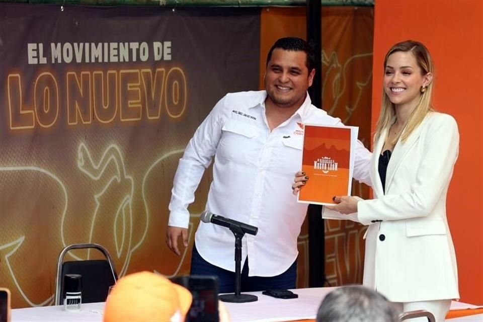 Miguel Ángel Sánchez, dirigente estatal de MC, confirmó el registro de Mariana Rodríguez.