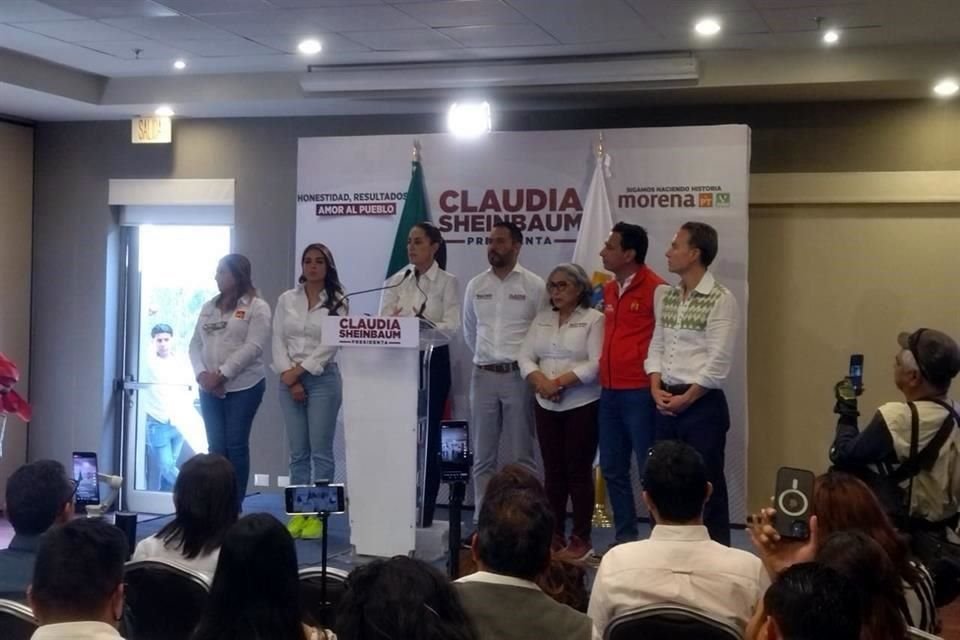 Claudia Sheinbaum ofreció una conferencia en un hotel de la Ciudad de México.