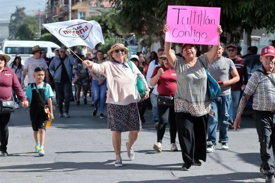 La candidata encabezó un mitin en Tultitlán, Estado de México.