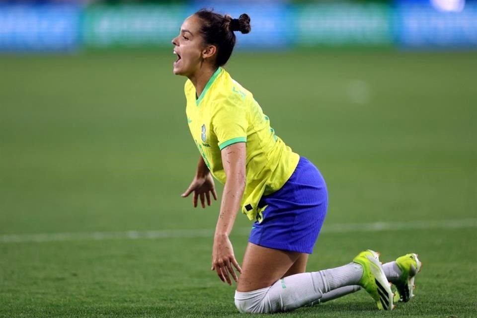 Las brasileñas no salieron en su día y no pudieron contrarrestar la gran defensiva del equipo de las 'Barras y las Estrellas' en la Final de la Copa Oro W.