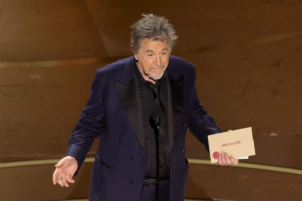 Al Pacino presentó el premio a Mejor Película, leyendo de forma directa el nombre del filme ganador.