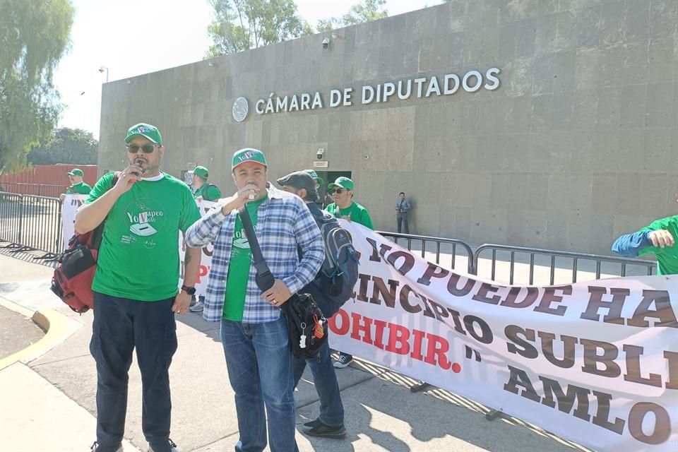 '...Lo que ellos quieren es tener una opción de daño reducido contra el tabaquismo', señalaron.