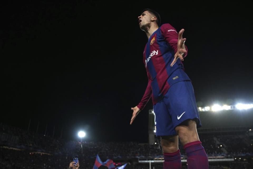 El Barcelona clasificó a Cuartos de Final de Champions League por primera vez en cuatro años, tras vencer 3-1 (4-2 global) al Napoli.