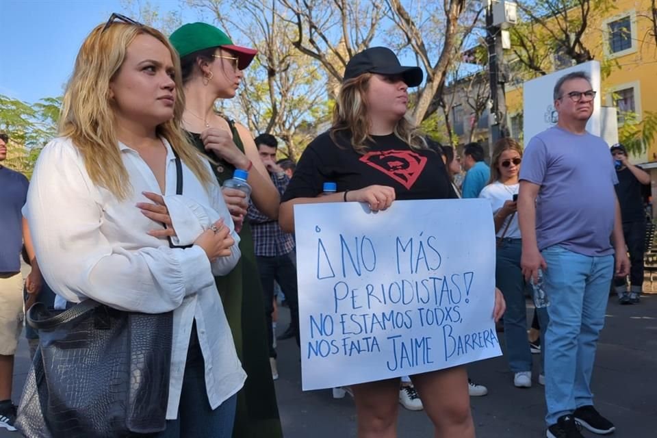 Esta manifestación se dio a un día de la desaparición del periodista conductor del noticiero estelar de N+.