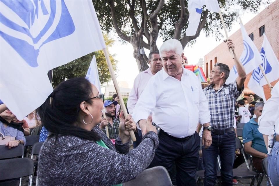 Francisco Ramírez Acuña dijo que la unión de estos institutos políticos es para devolverle la tranquilidad a los mexicanos.