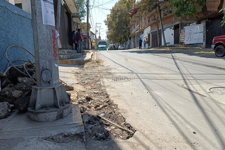 La reparación provocó la falta de suministro de agua en la zona.