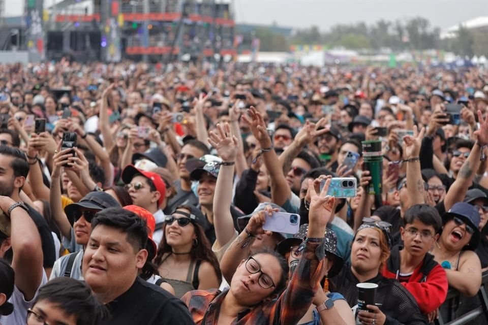 Segundo día del Festival de Música Vive Latino edición 2024 en el Autódromo Hermanos Rodríguez.