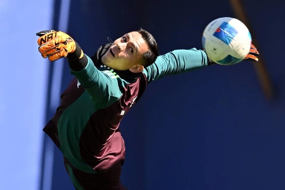 Jaime Lozano tiene mucha confianza en Luis Ángel Malagón.