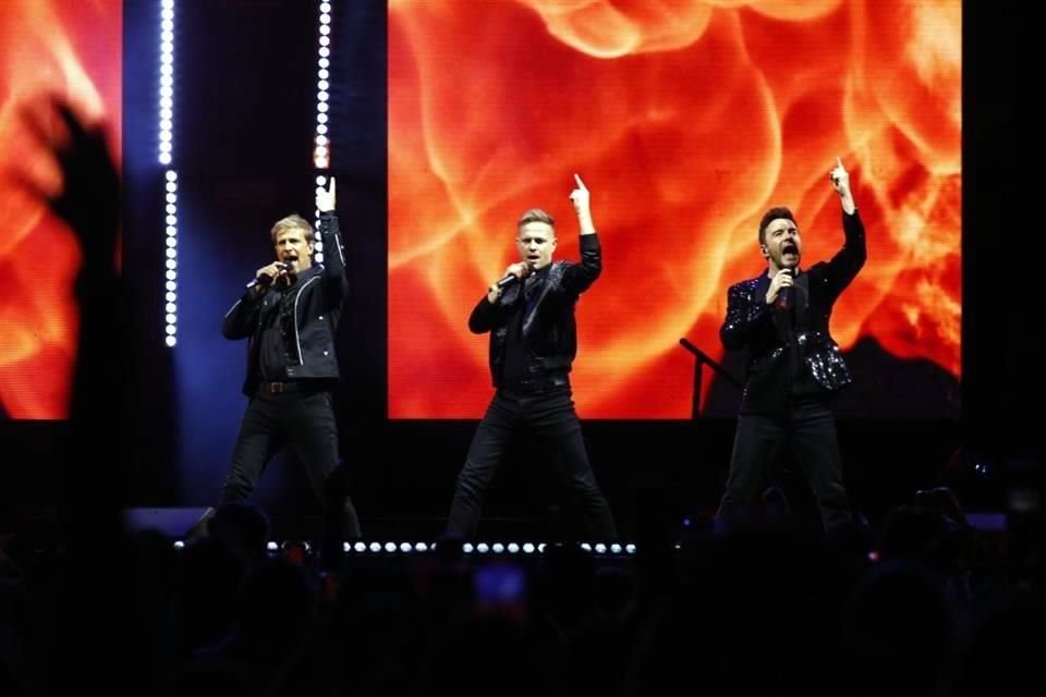 Westlife fue bien recibido por sus fans en la Arena Monterrey.