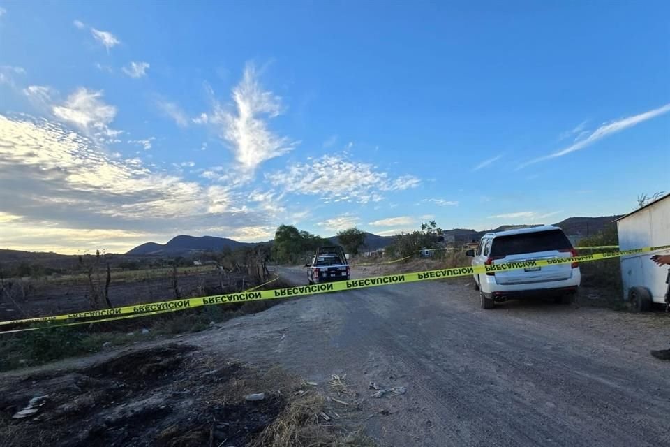 El cadáver de una de las víctimas encontradas en una camioneta en Villa Corona ya fue reclamado por sus familiares: se dedicaba al ramo inmobiliario.