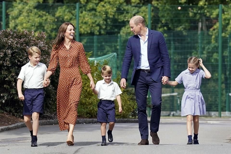 Catalina Middleton tiene tres hijos junto a el Príncipe Guillermo.