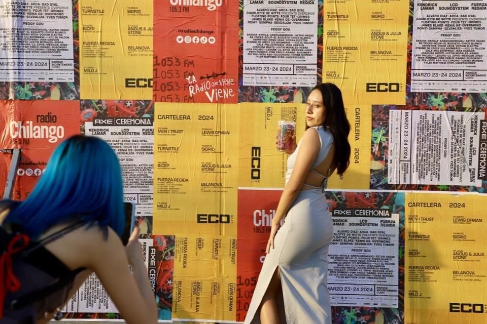 Para mitigar las altas temperaturas, la cerveza, con un valor de 150 pesos, era la preferida para amenizar el día.