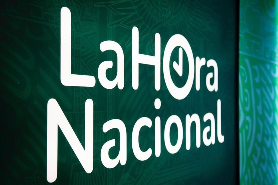 Tres estaciones de radio afiliadas a CIRT no transmitieron 'La Hora Nacional', ante presunta propaganda a favor de Sheinbaum en el programa.